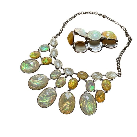 Macys Statement Necklane Opalescent Stone Bib Necklace & Matching Bracelet Set - Picture 4 of 12